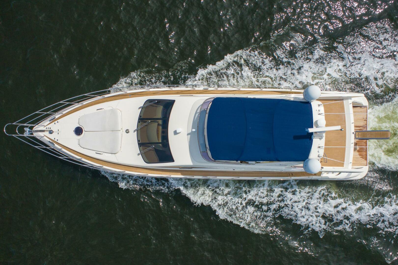 2009 Azimut 62E - Image 6