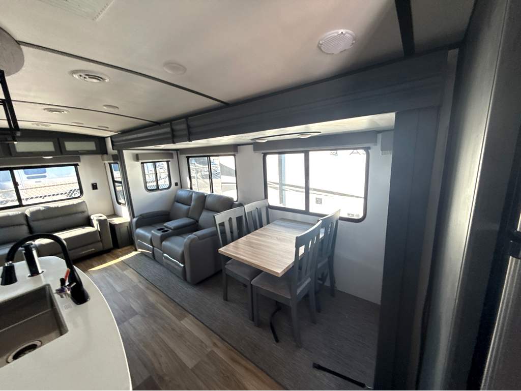 2022 KEYSTONE BULLET 30RIPR - Image 8