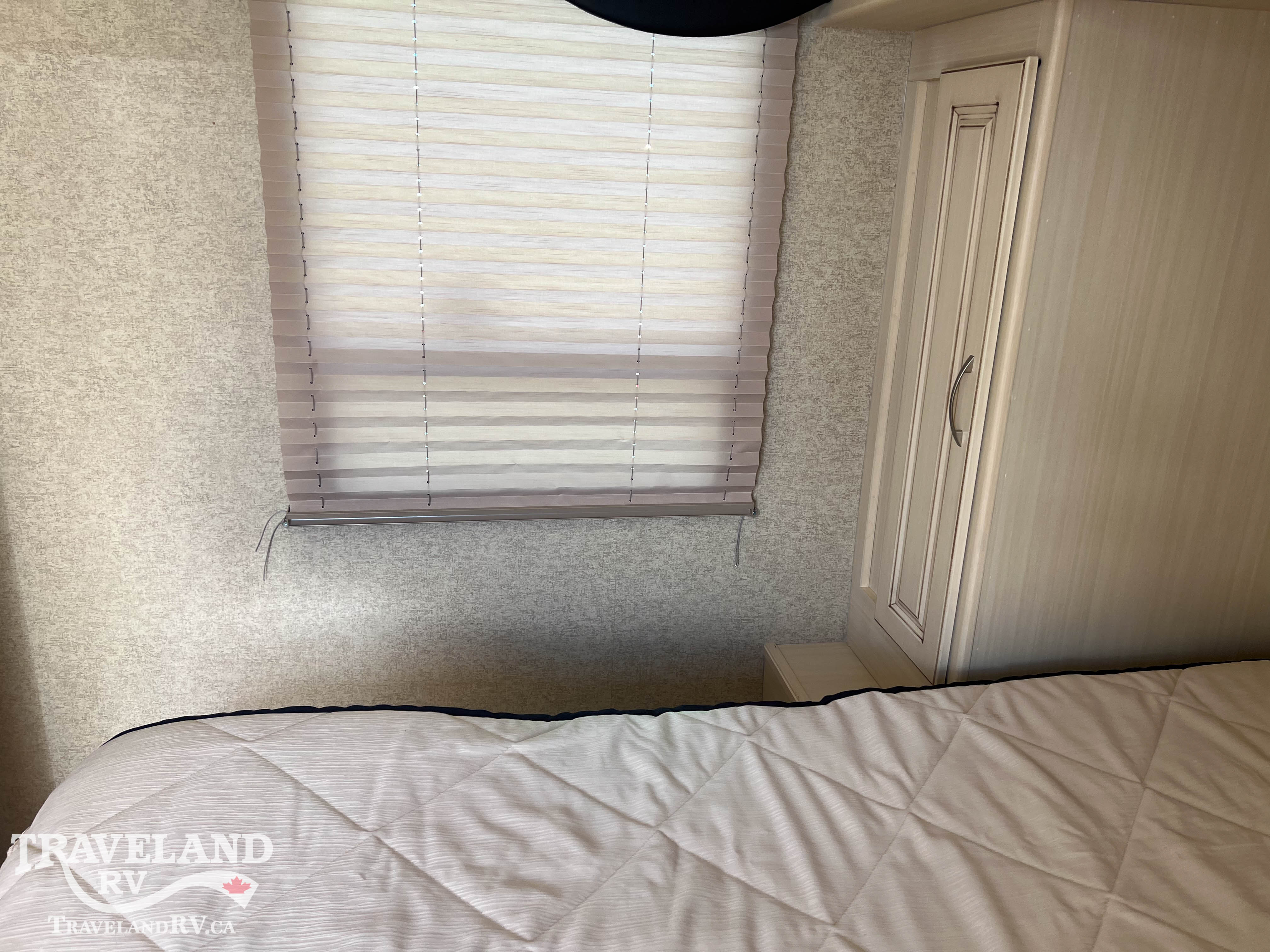 2017 WINNEBAGO MINNIE 24RKS - Image 15