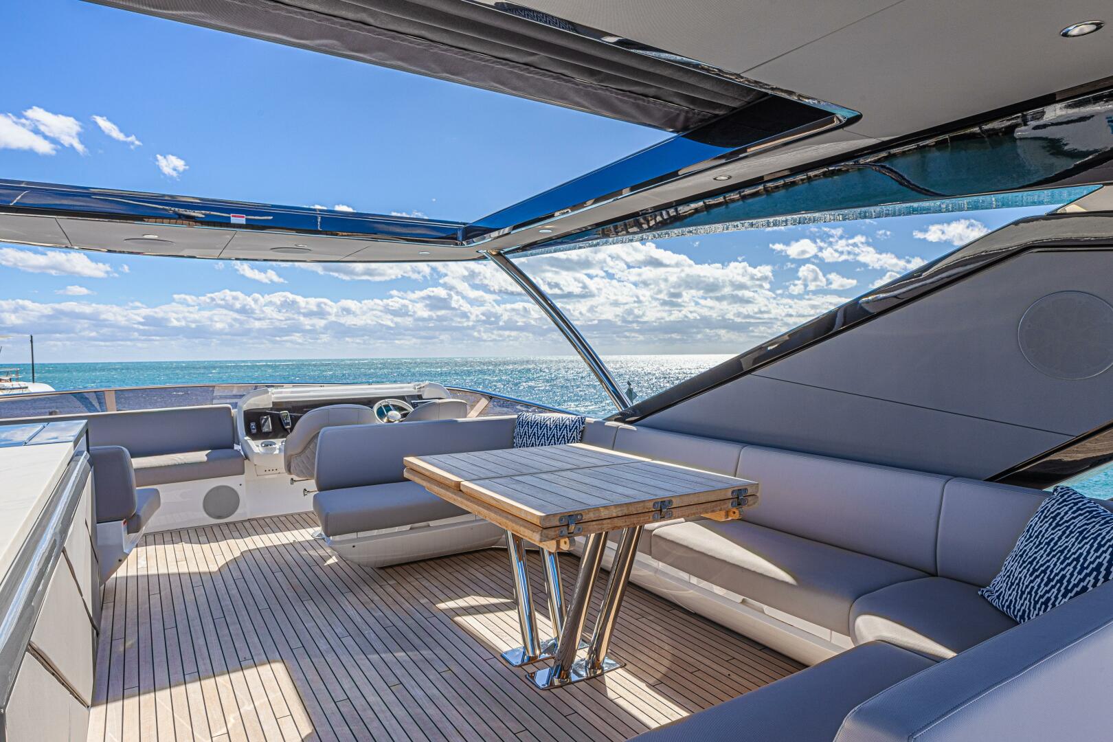 2025 Sunseeker - Image 37