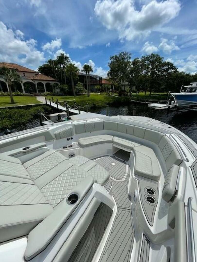2023 Pursuit 378 Sport - Image 5