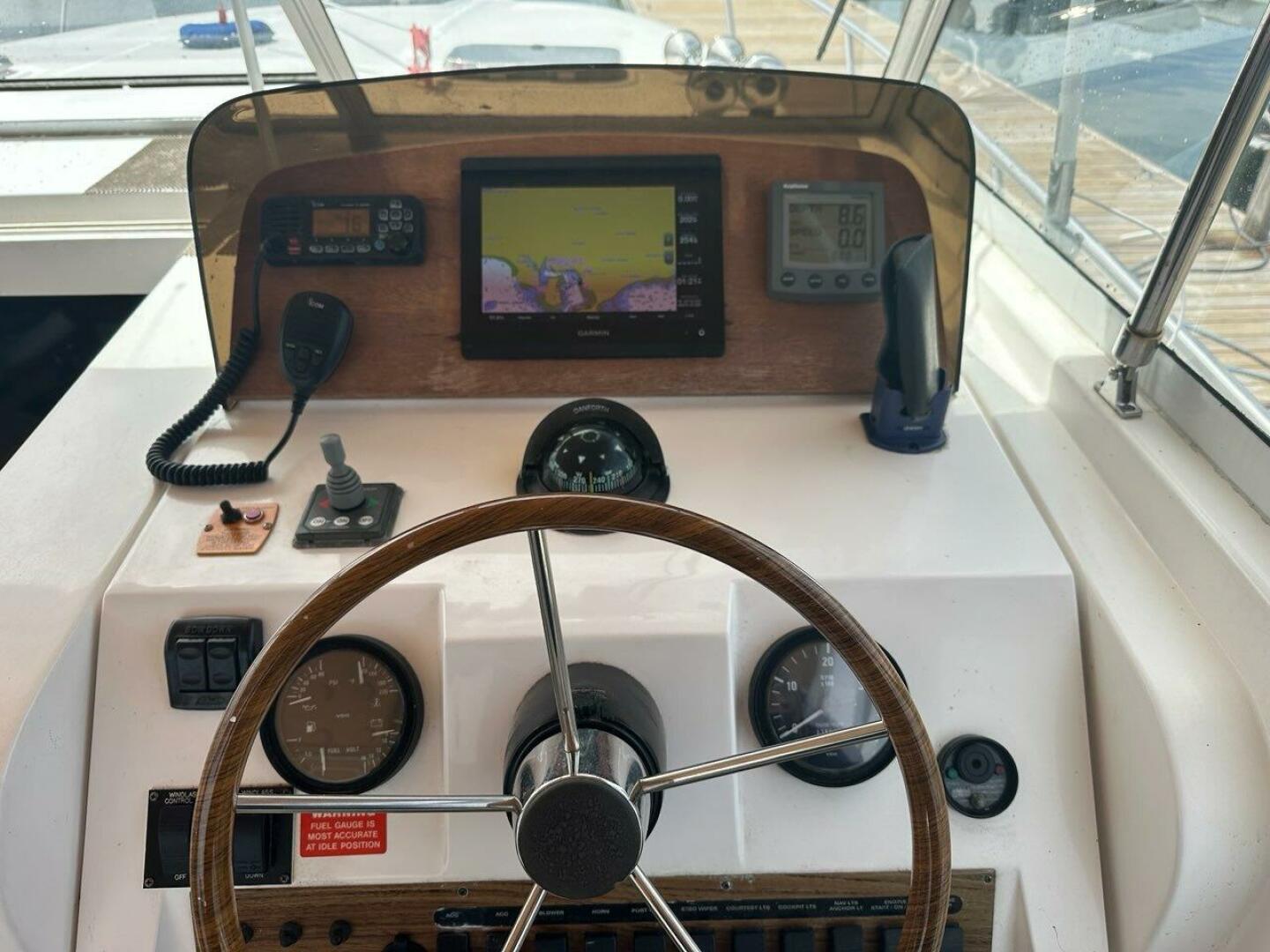 2002 Mainship Pilot 34 - Image 14