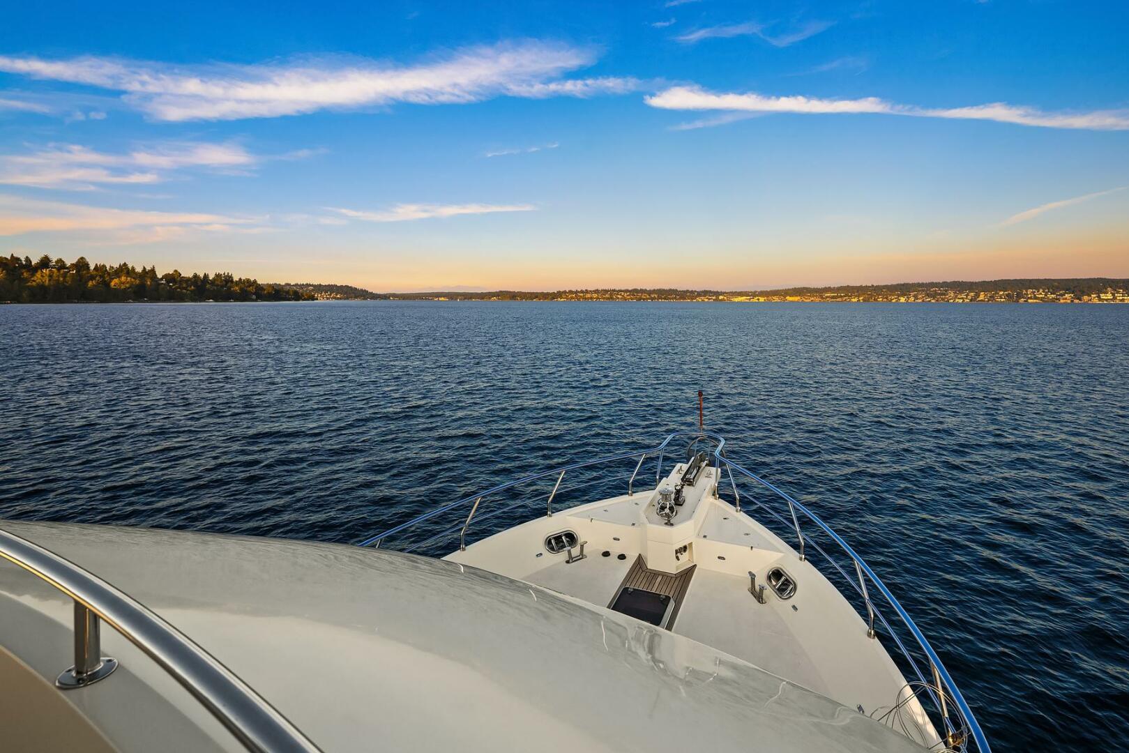 2014 Hampton 720 Skylounge LRC - Image 89