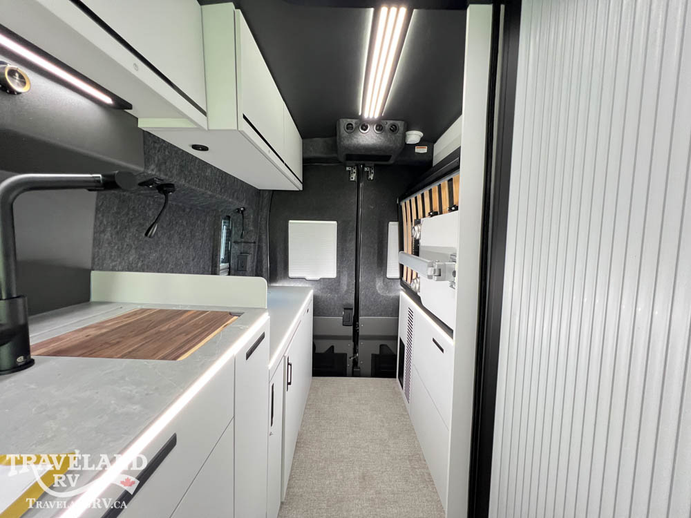 2027 Grand Design Lineage Series VT LVT1 - Image 23