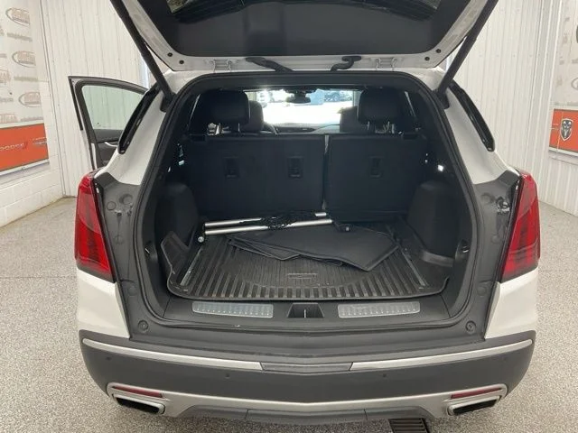 2023 Cadillac XT5 Util 4D Prem Luxury Platinum AWD I4 - Image 23