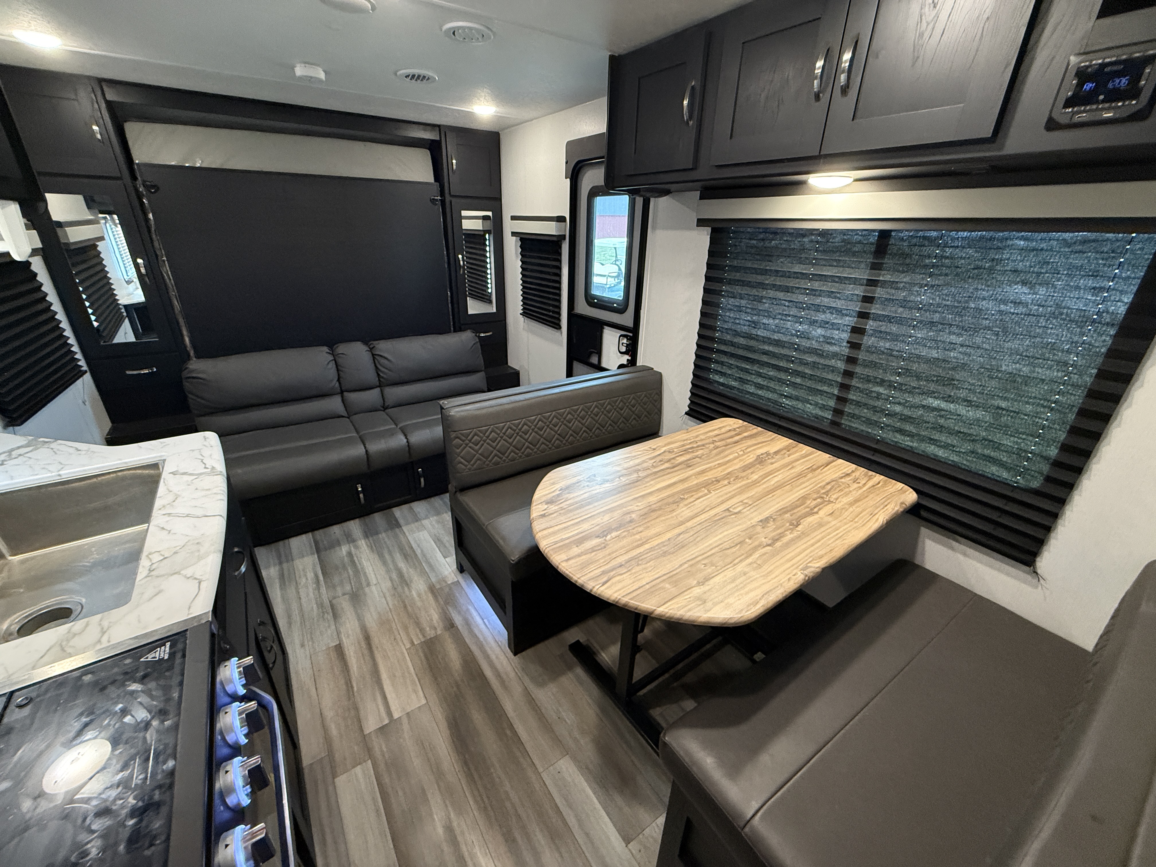 2023 Coachmen Freedom Express Select 22SE - Image 14