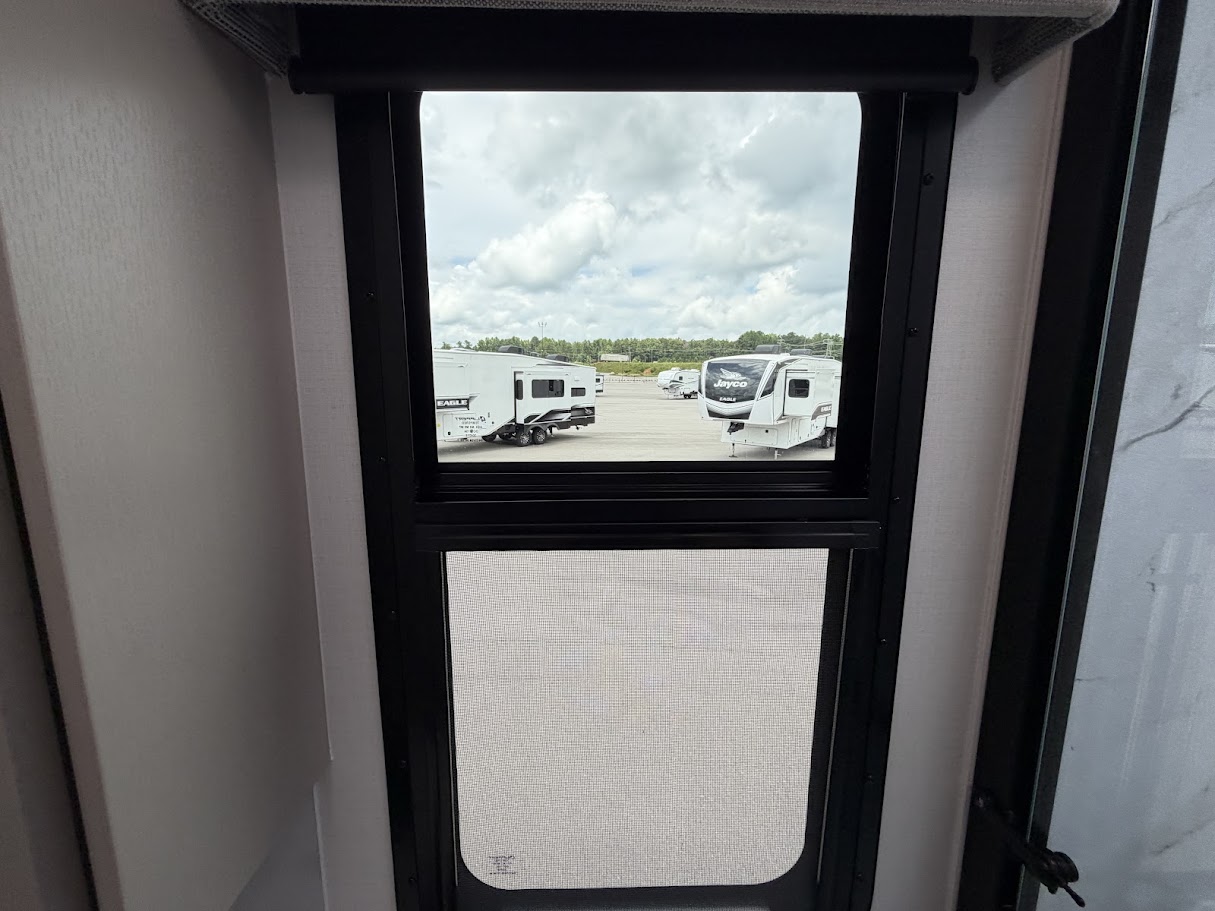 2027 JAYCO GREYHAWK XL 32U - Image 54