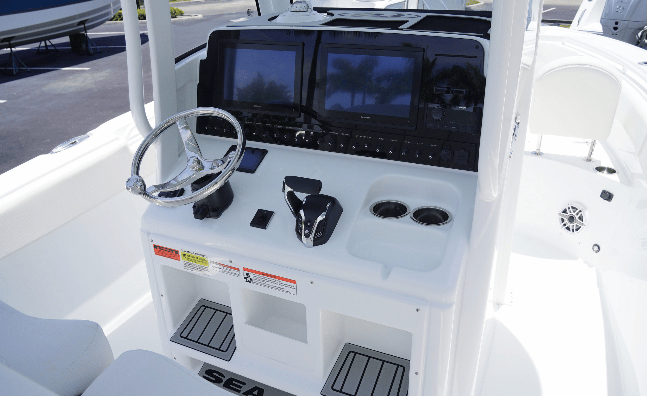 2026 Sea Hunt ULTRA 255SE - Image 25