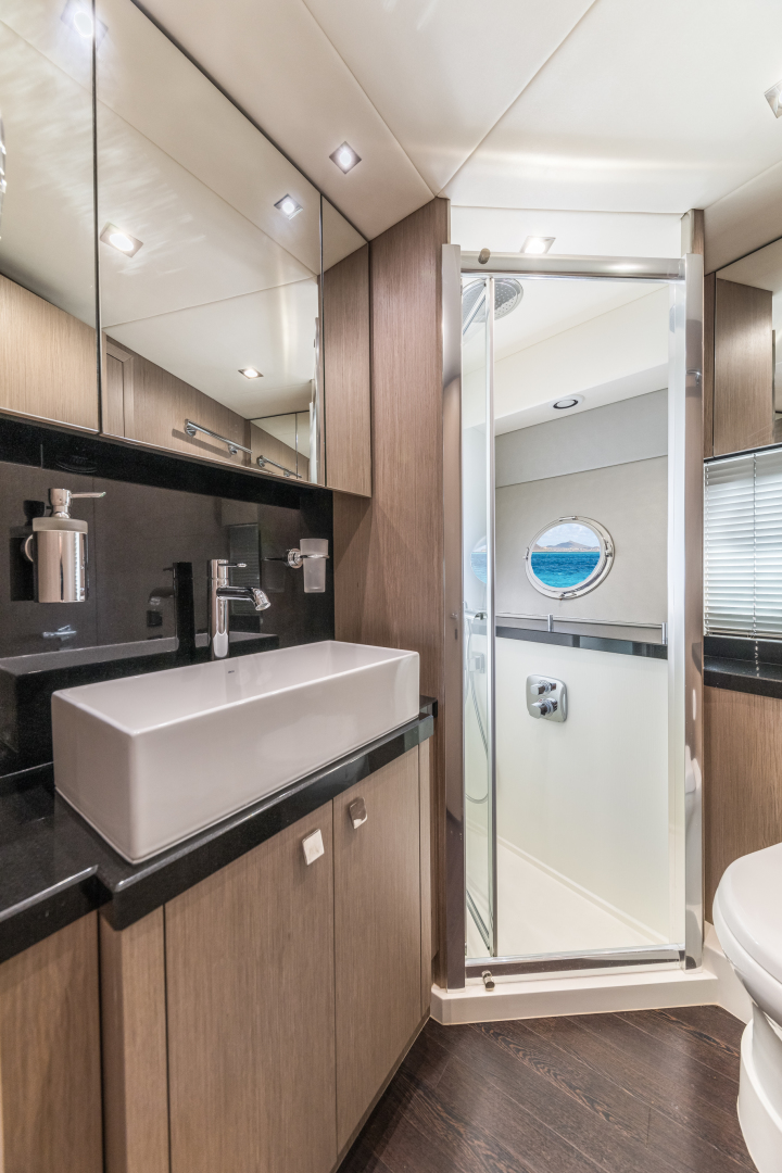 2017 Sunseeker Predator - Image 41