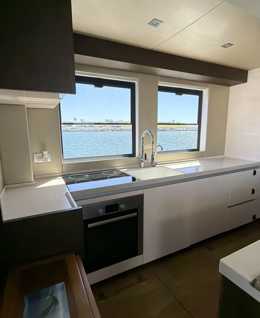 2018 Overblue 54 - Image 25