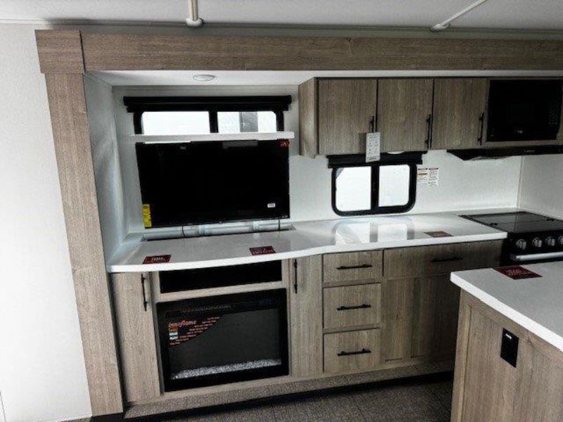 2026 Grand Design Imagine 2670MK - Image 9