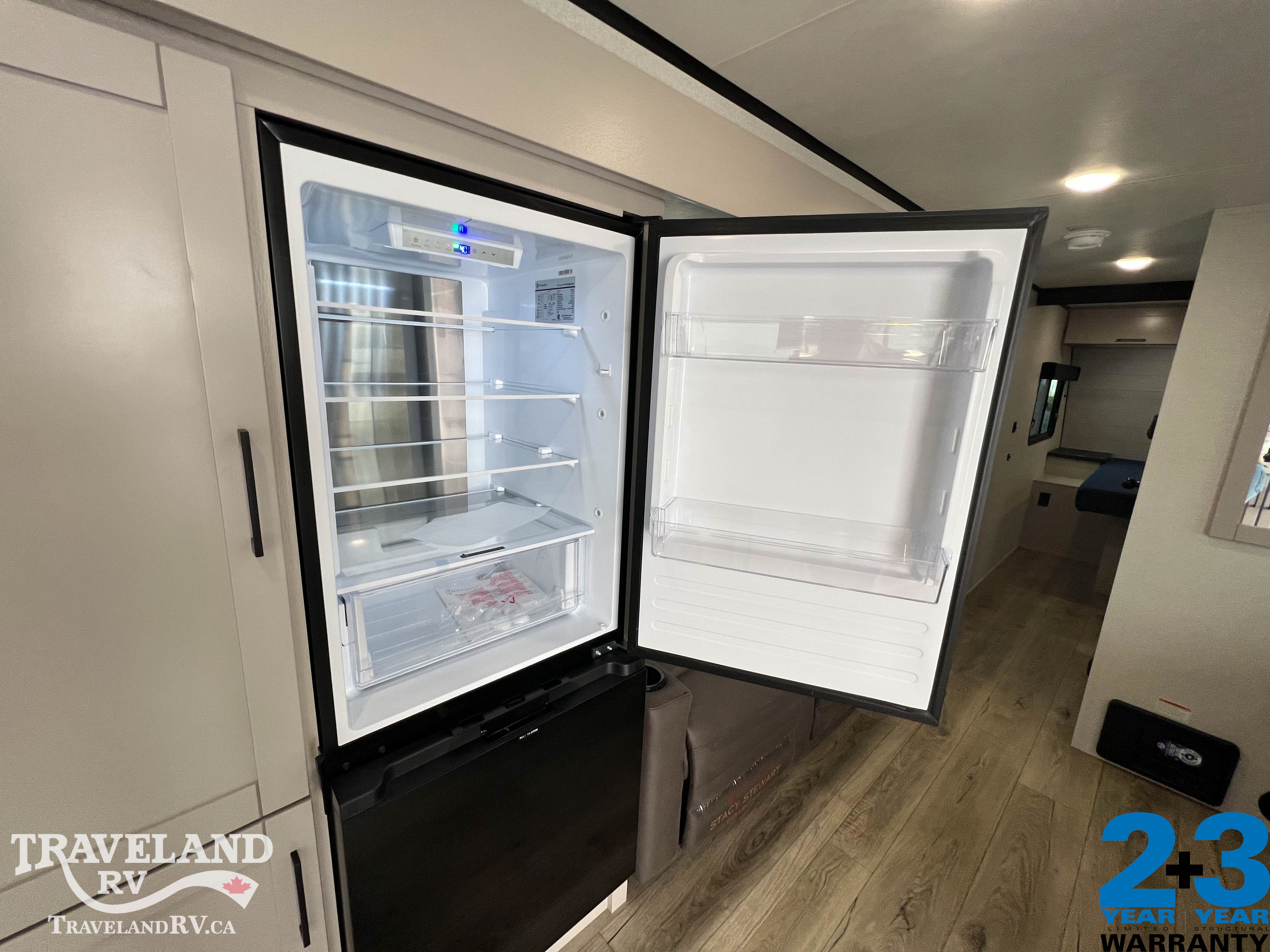 2026 Jayco Jay Feather 23RK - Image 11