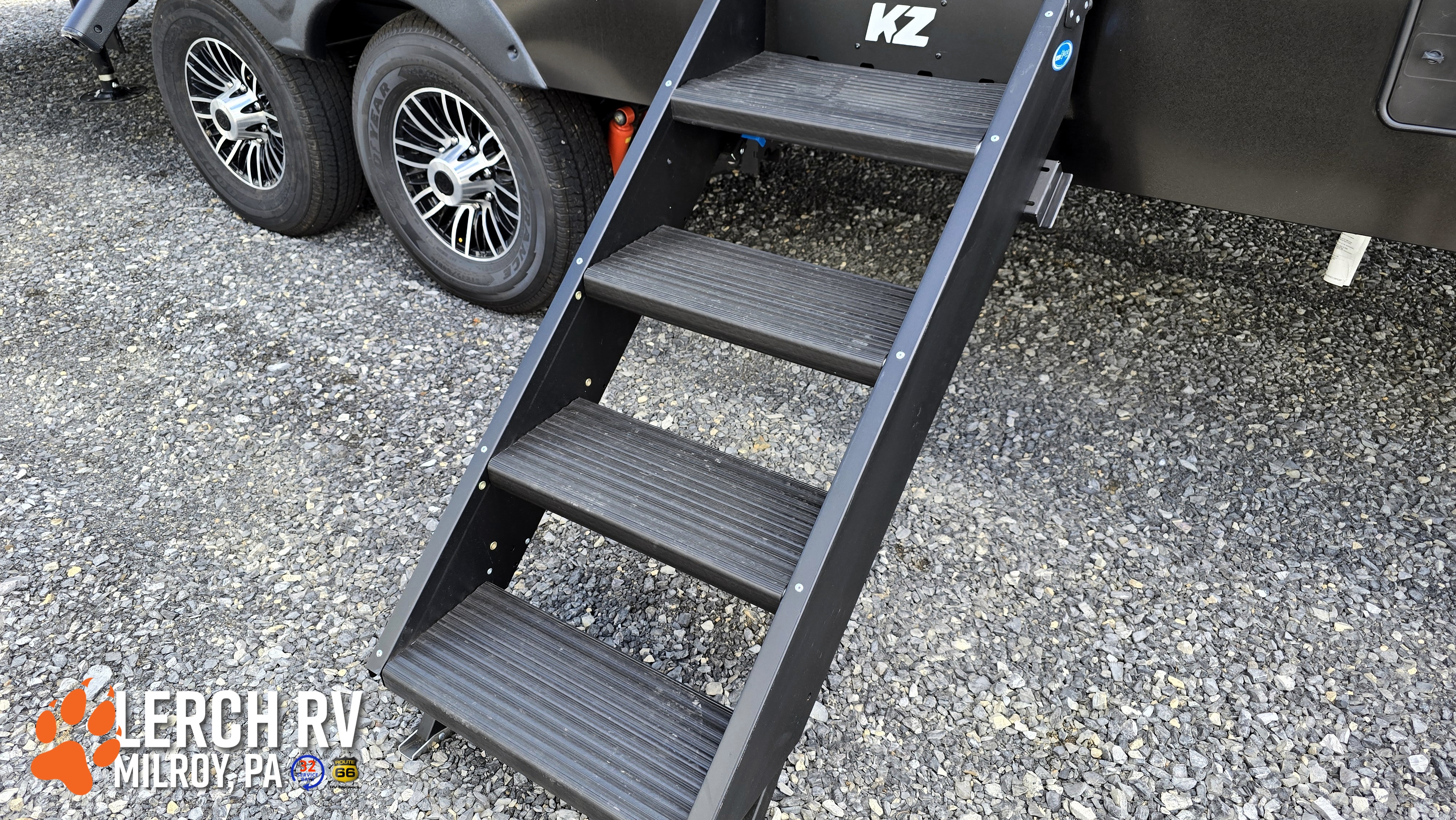 2026 KZ RV Durango HT D296BHT - Image 10