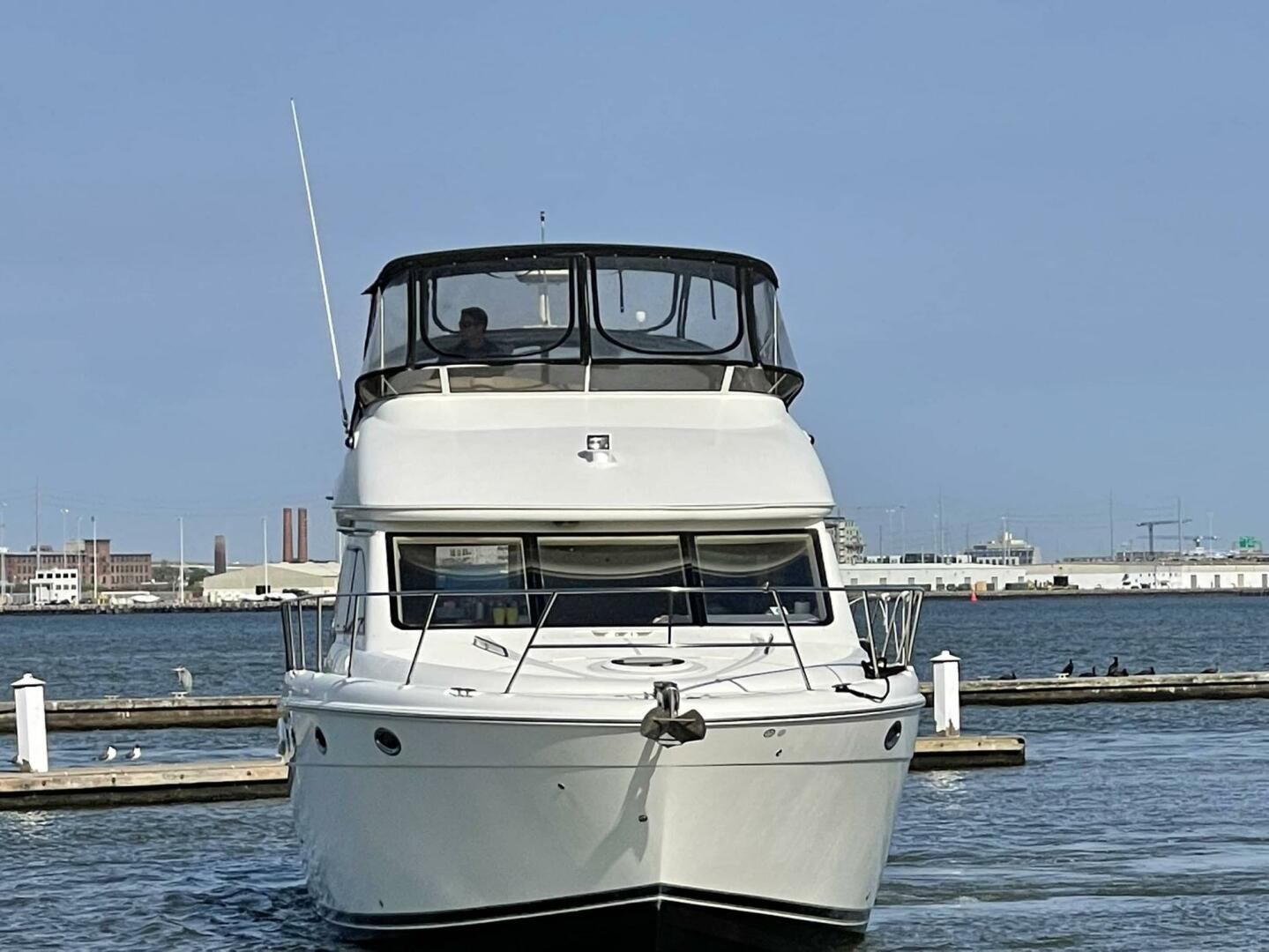 2006 Meridian 411 Sedan - Image 4