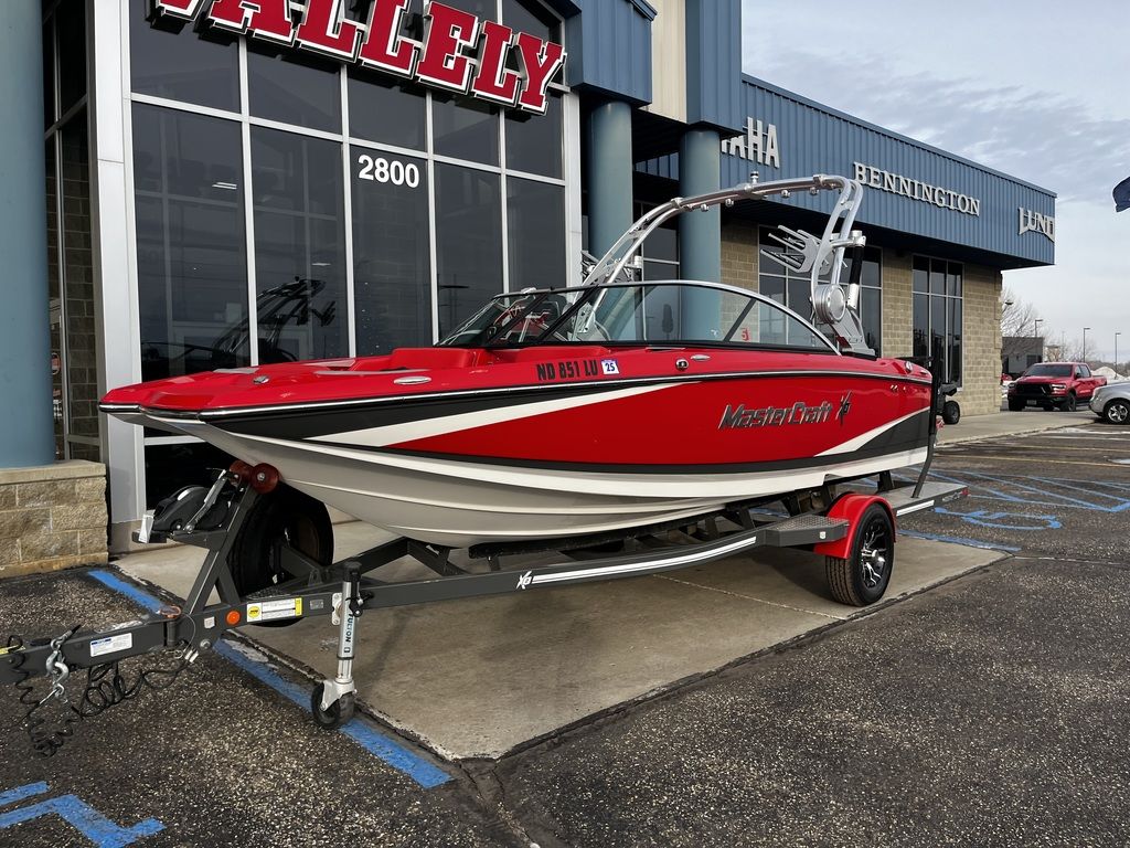2016 MasterCraft X2 - Image 5