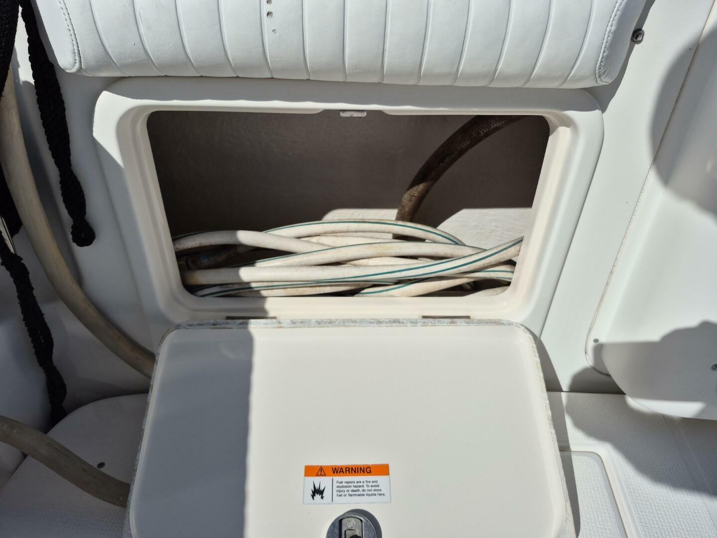 2004 Riviera 4000 Offshore - Image 14