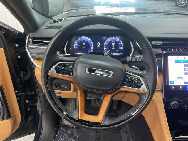 2024 Jeep Grand-Cherokee-L Laredo Altitude 4x4 - Image 14