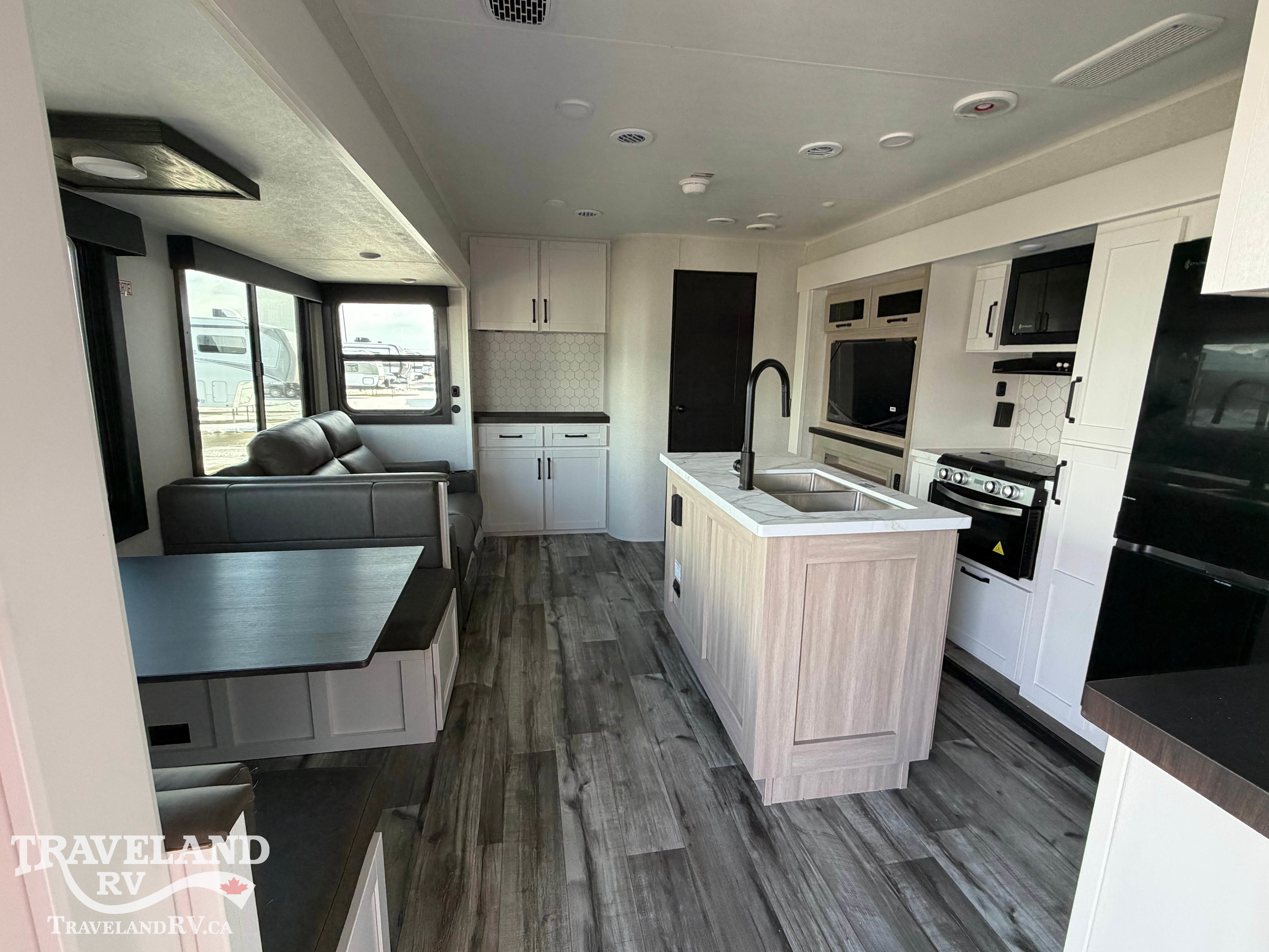 2026 Highland Ridge Roamer Light Duty 31TBTS - Image 9