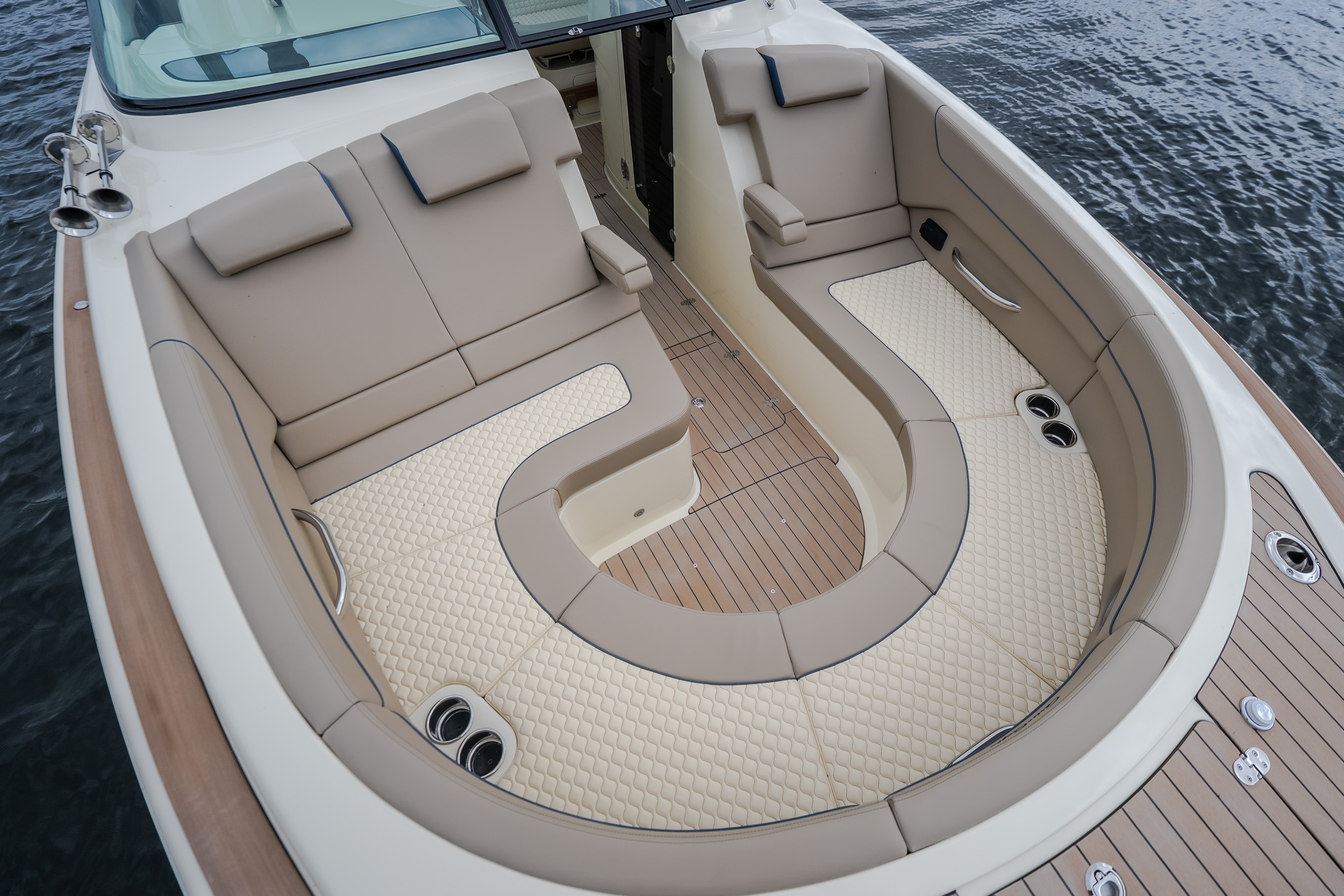 2027 Chris Craft Launch GT 35 ME - Image 63