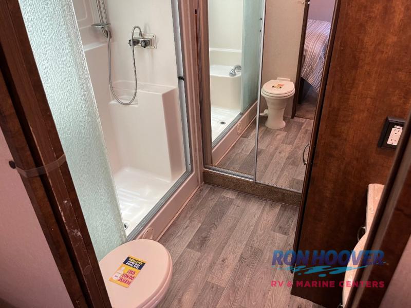 2016 FOREST RIVER 3875FB - Image 40