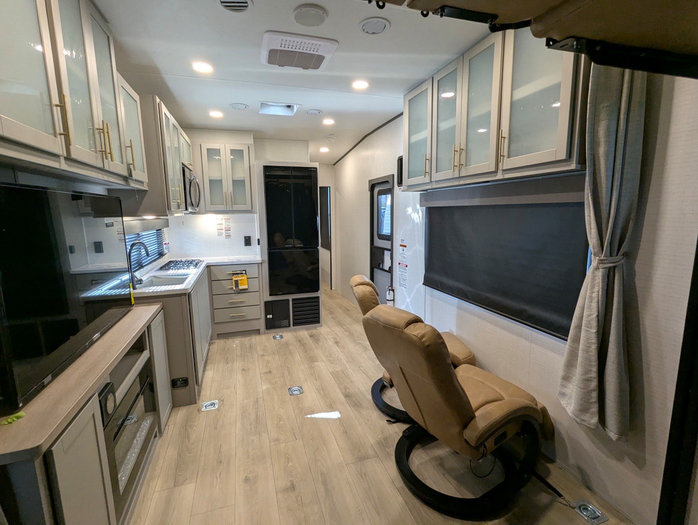 2026 Forest River Stealth 2730 - Image 21