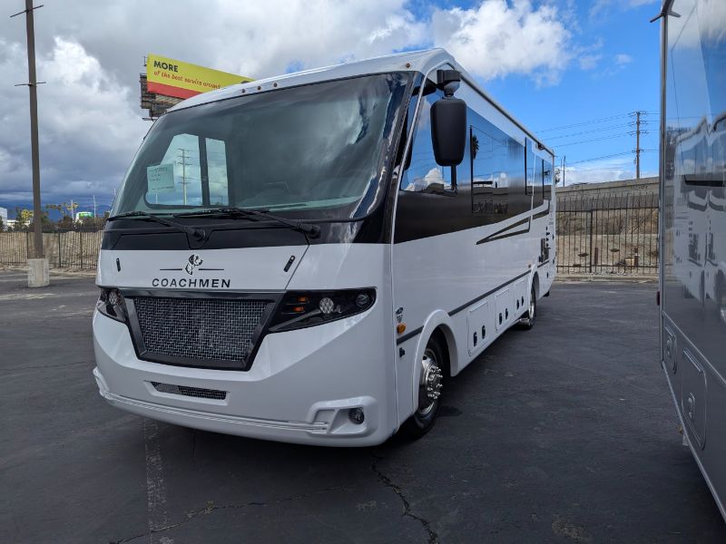 2025 Coachmen Euro 25LE - Image 3