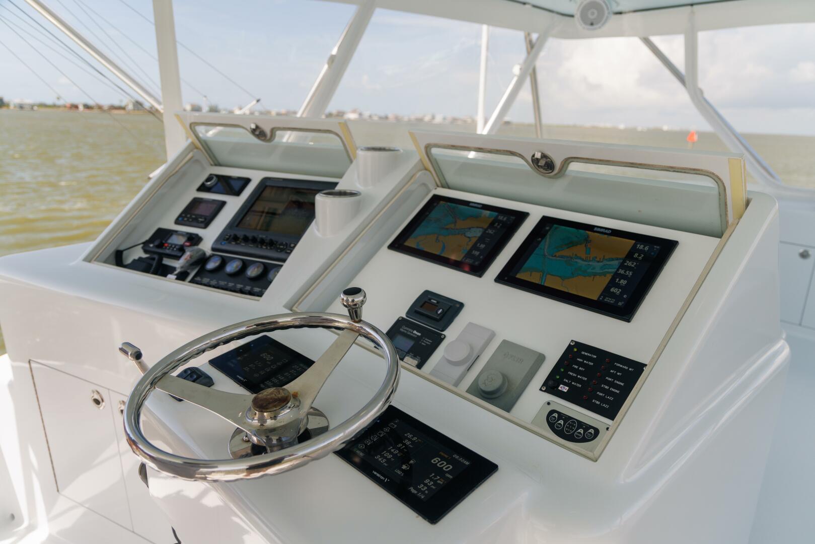 2014 Blackwell 62 Convertible - Image 2