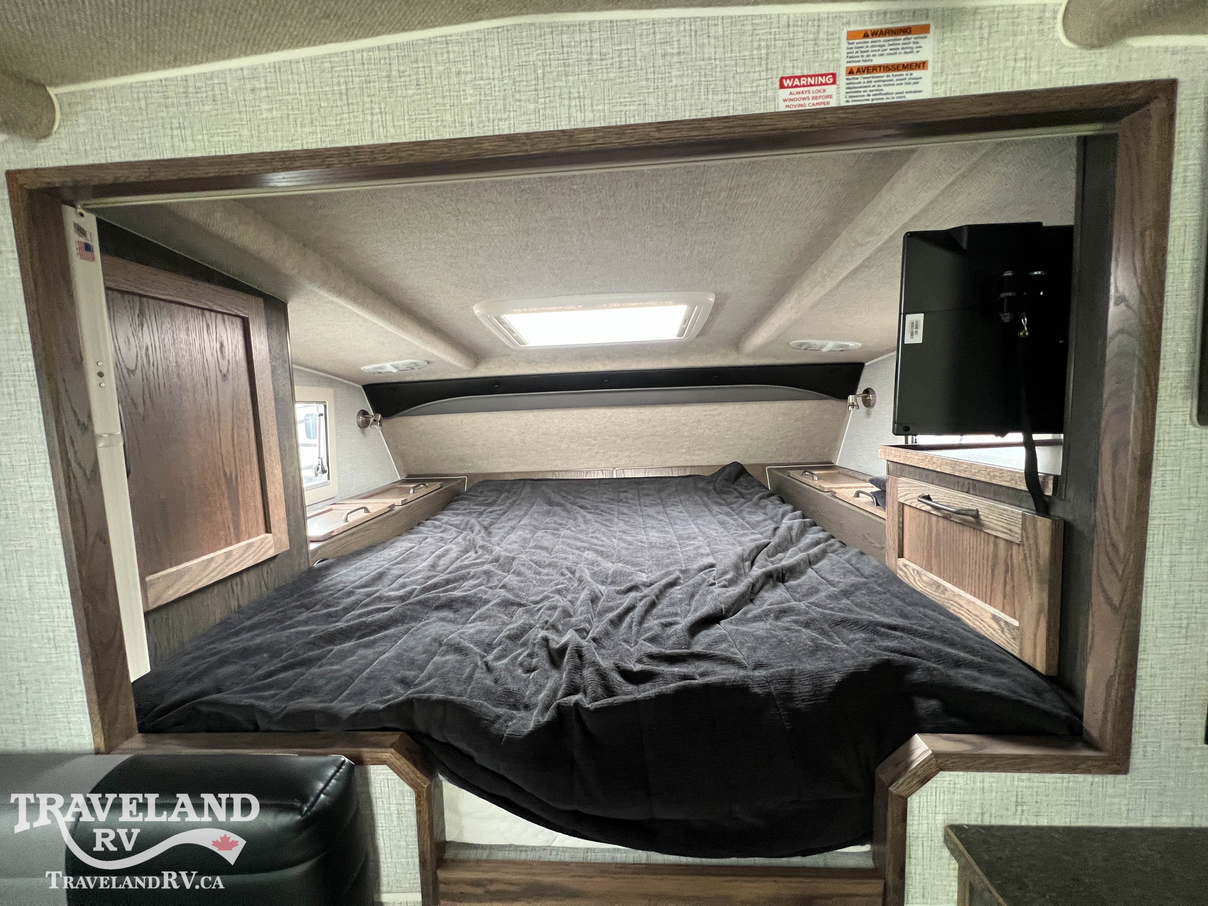 2025 NORTHERN LITE LIMITED EDITION 811DB - Image 22