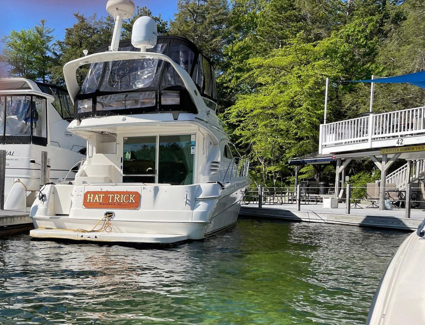 2003 Sea Ray 400 Sedan Bridge - Image 11