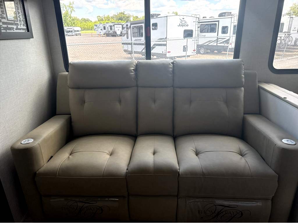 2027 VENTURE RV STRATUS 281VBH - Image 15