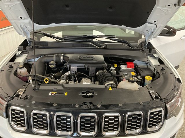 2025 Jeep Compass Limited 4x4 - Image 10