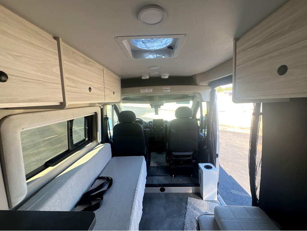 2026 JAYCO COMET 18C - Image 30