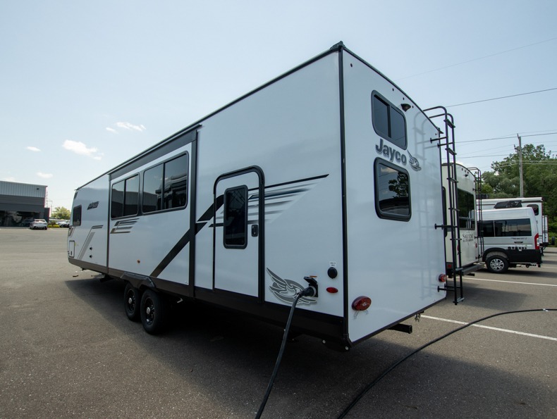 2026 Jayco Jay Feather 29QBH - Image 4