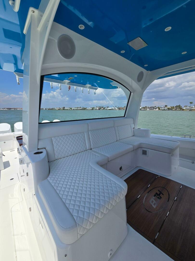 2024 HCB 65 Estrella - Image 18