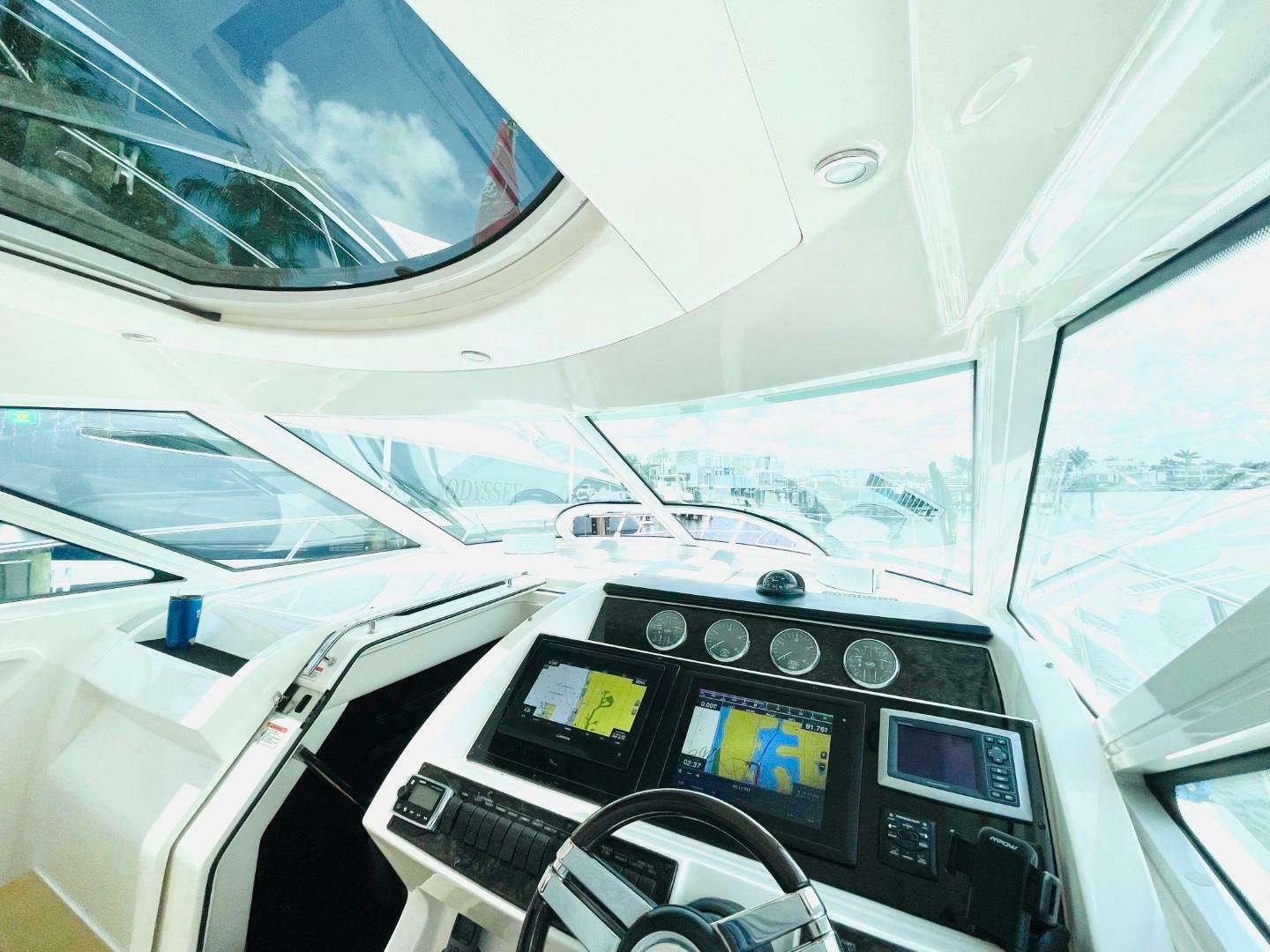 2010 Sea Ray 450 Sundancer - Image 18