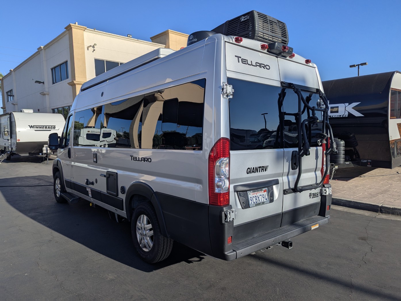 2022 Thor Motor Coach Tellaro 20J - Image 4