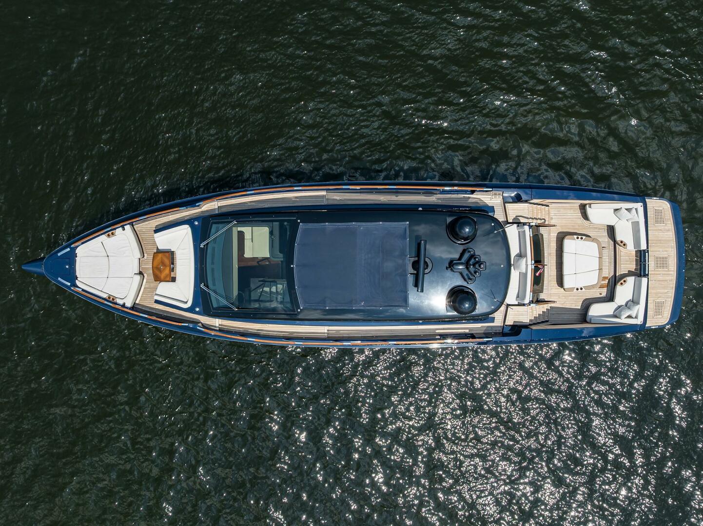2023 Lazzara Yachts LSX 67 - Image 2