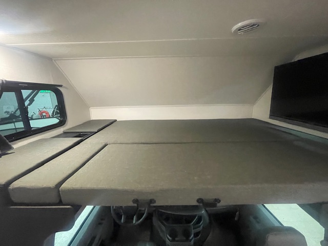 2026 SUNSEEKER 2860 DSF - Image 26