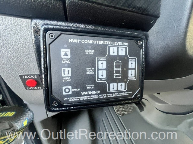 2019 Winnebago View 24D - Image 6