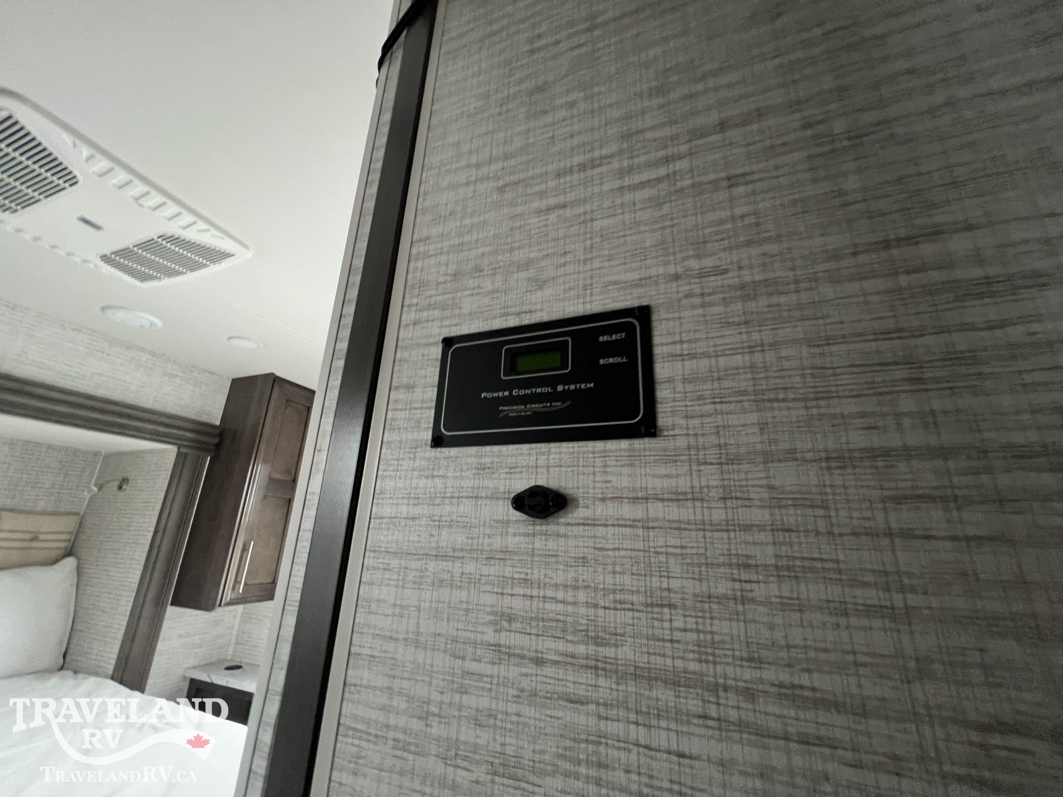 2025 Jayco Greyhawk 30Z - Image 23
