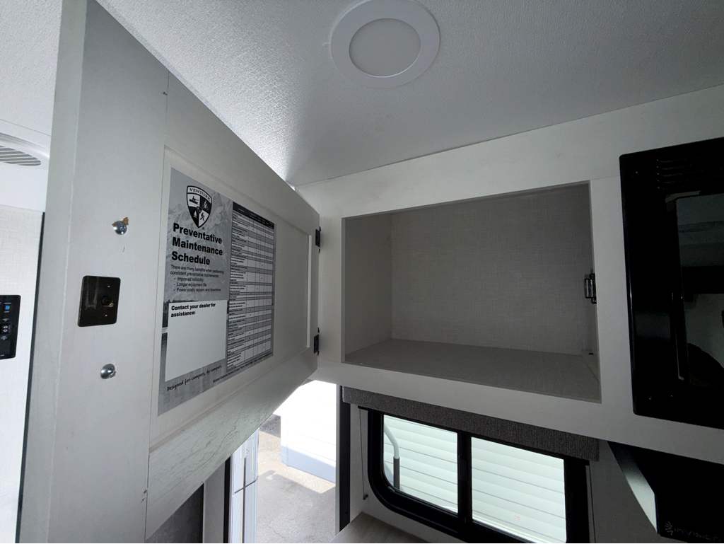 2026 VENTURE RV SIENNA 251VRB - Image 16