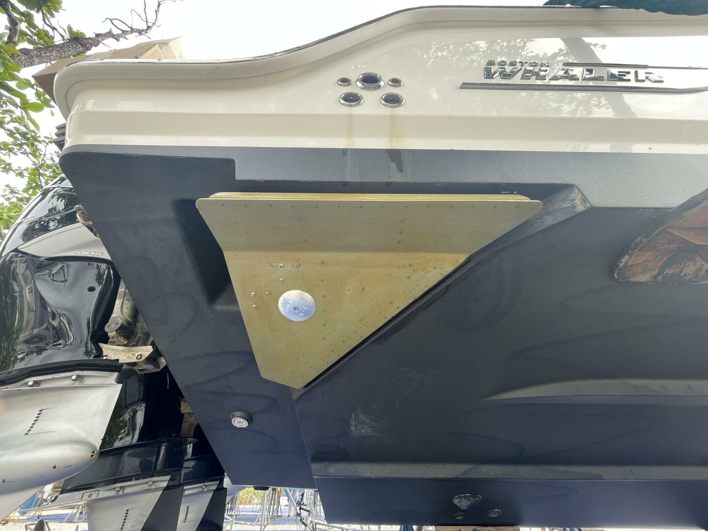 2016 Boston Whaler - Image 134