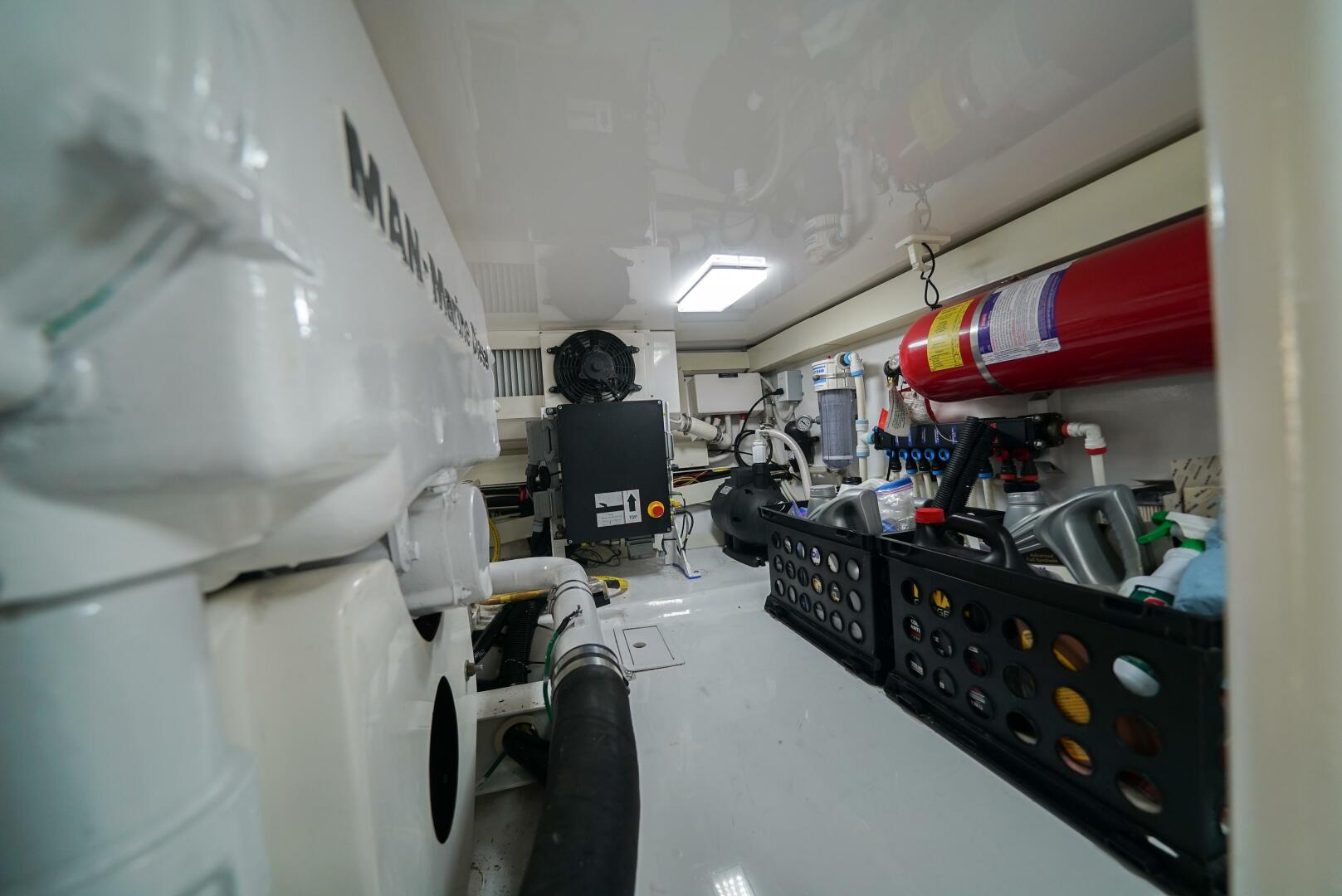 2007 Viking 45 Convertible - Image 58