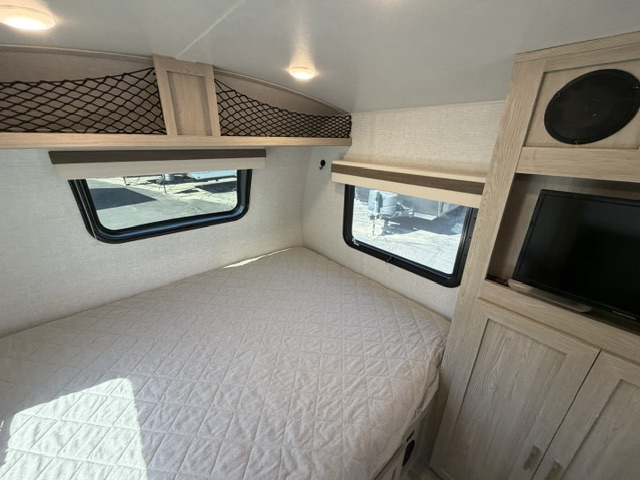 2022 Forest River Rockwood Geo Pro G19FBS - Image 16