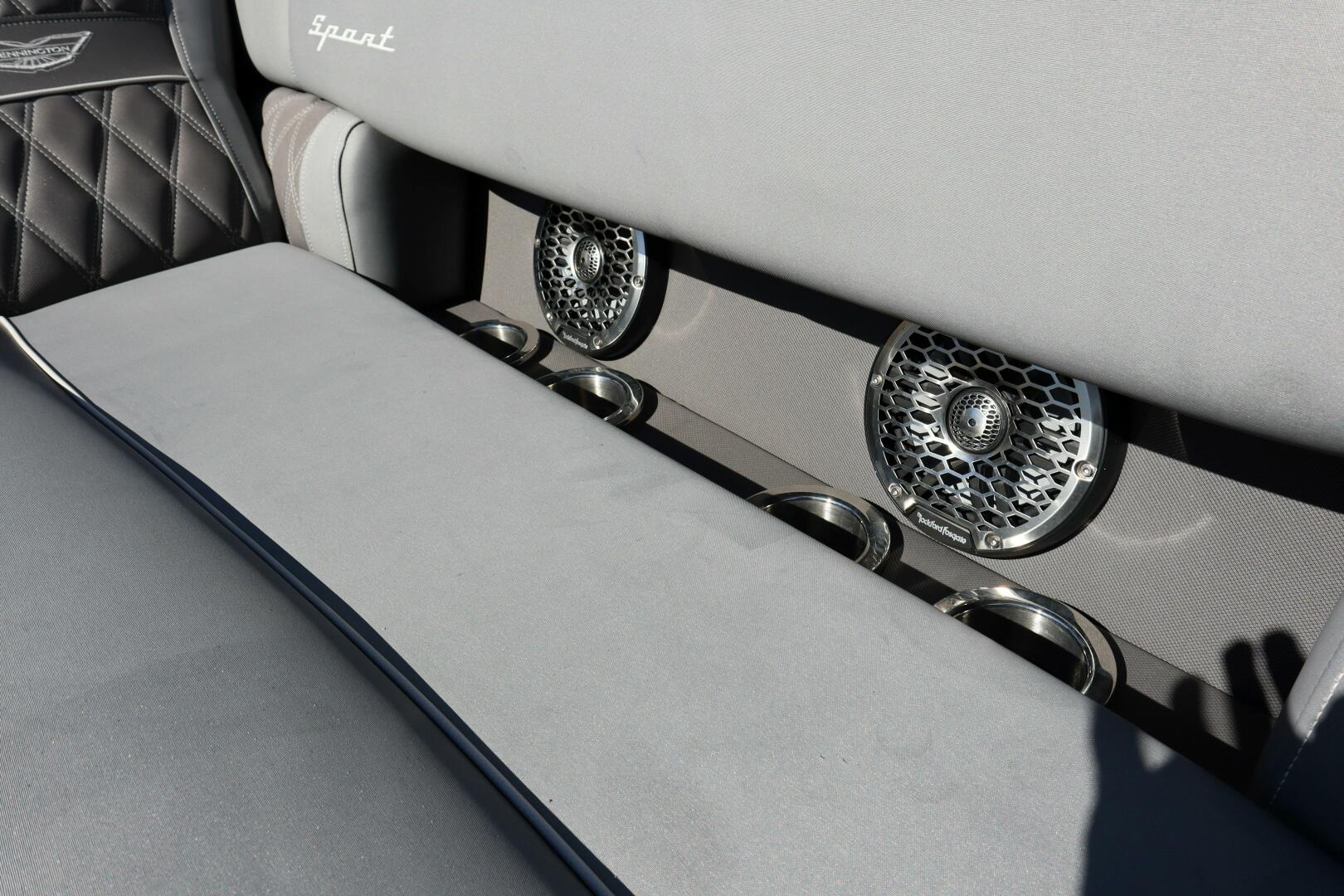 2021 Bennington RX25 Sport - Image 22