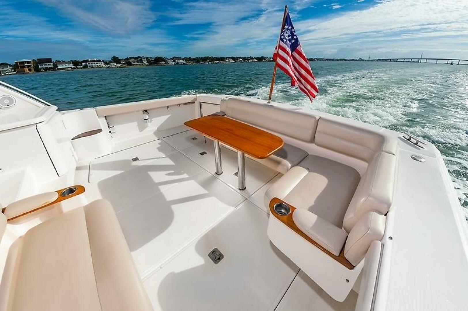 2015 Tiara Yachts 39 Coronet - Image 9