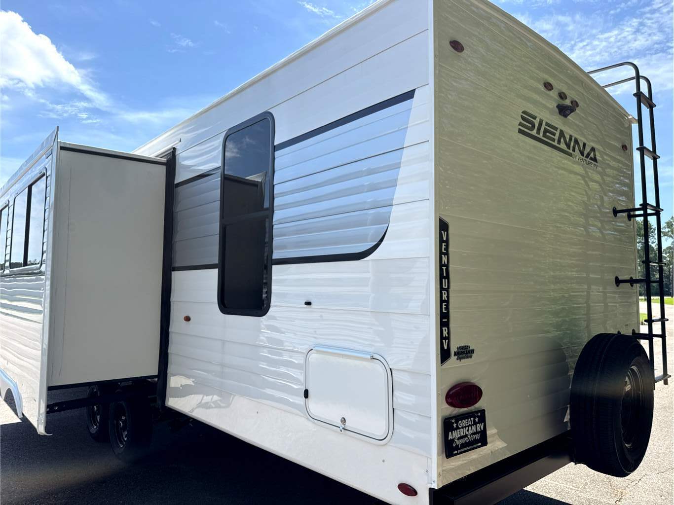 2027 VENTURE RV SIENNA 311VDB - Image 3