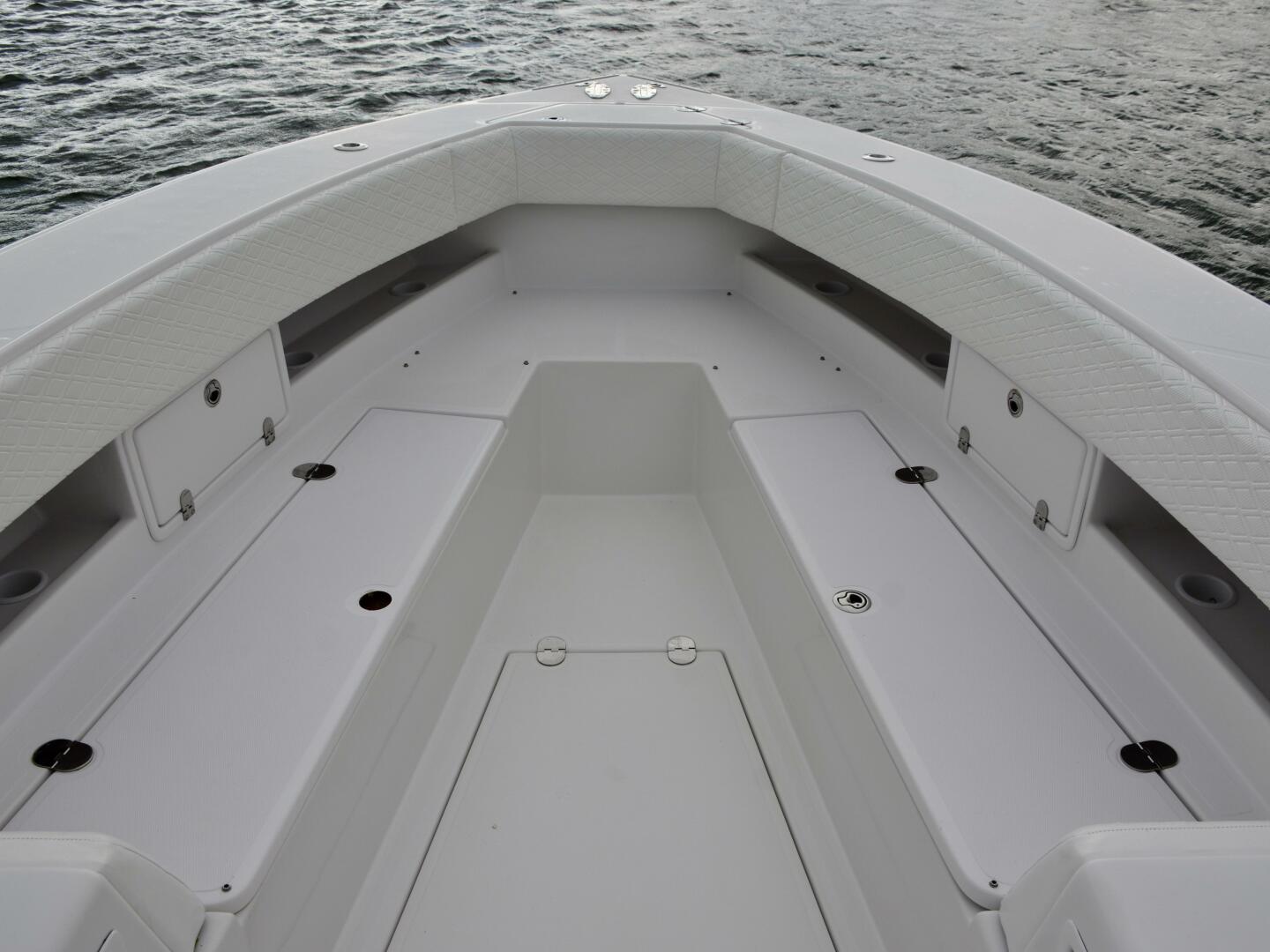 2014 Venture 39CC - Image 19