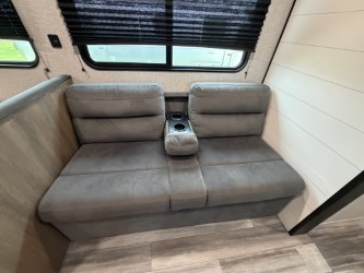 2024 JAYCO JAY FLIGHT SLX 261BHS - Image 17