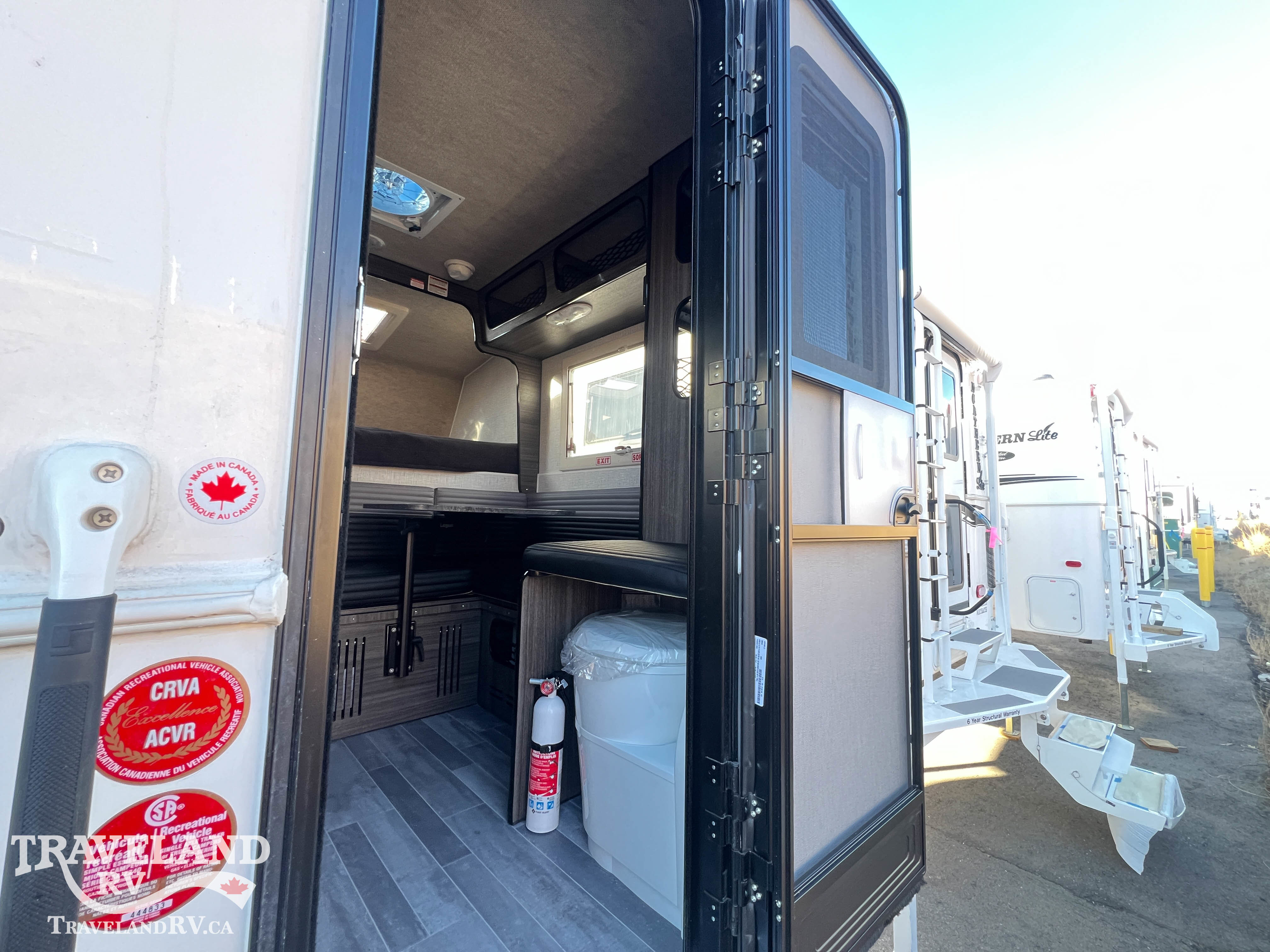 2026 Northern Lite 610 - Image 9